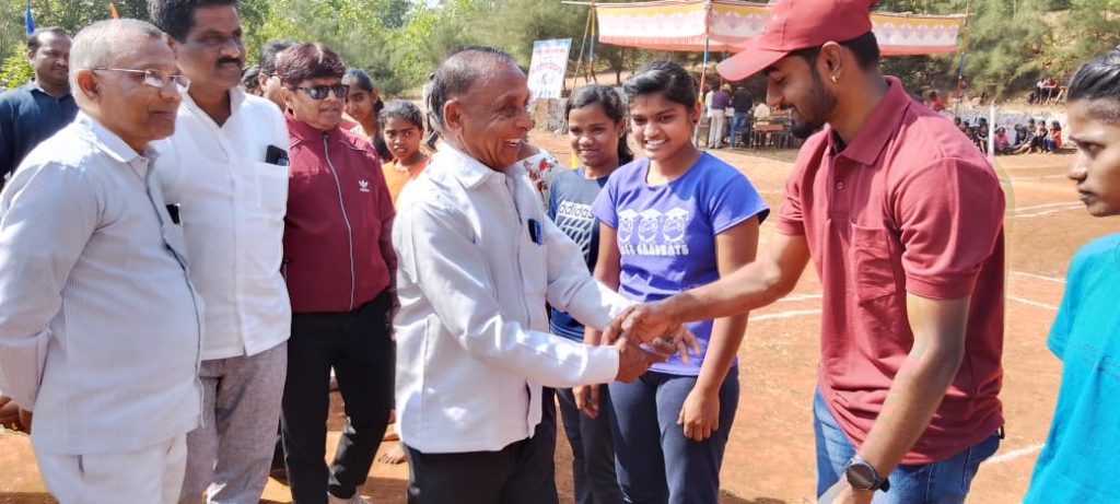 न्यू इंग्लिश स्कूल गोकूळ-धावडे या विदयालयामध्ये तालुकास्तरीय खो-खो स्पर्धेचे आयोजन