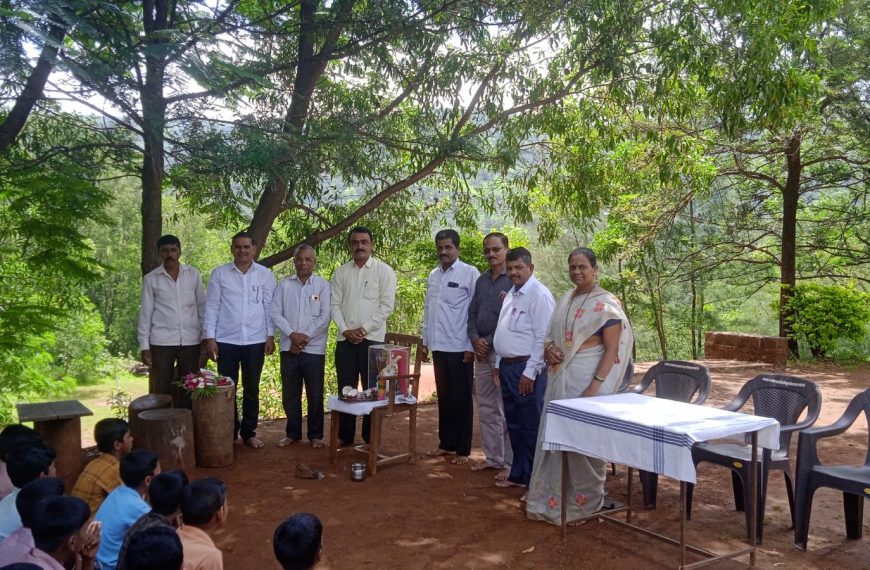 न्यू इंग्लिश स्कूल,गोकुळ-धावडे विद्यालयमें हिंदी दिन समारोह संपन्न