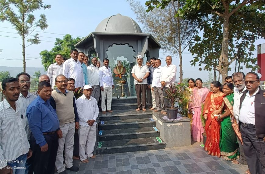 स्व.आबासाहेब यांचे कार्य दीपस्तंभाप्रमाणे – मा.श्री.श्री.रविराज देसाई(दादा)